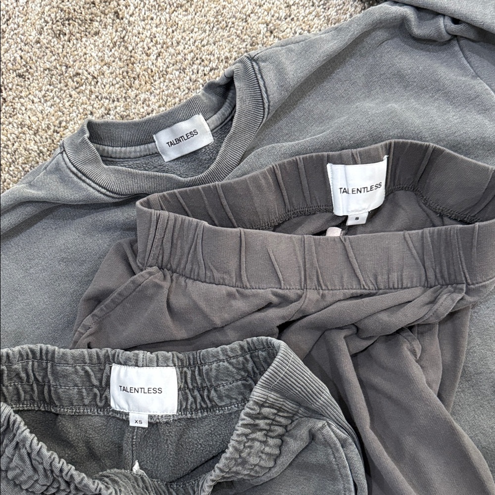 Talentless Gray Sweatshirt and Joggers Set - Picture 7 of 7